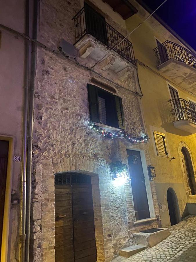 La Casetta Della Nonna 卡拉马尼科泰尔梅 外观 照片